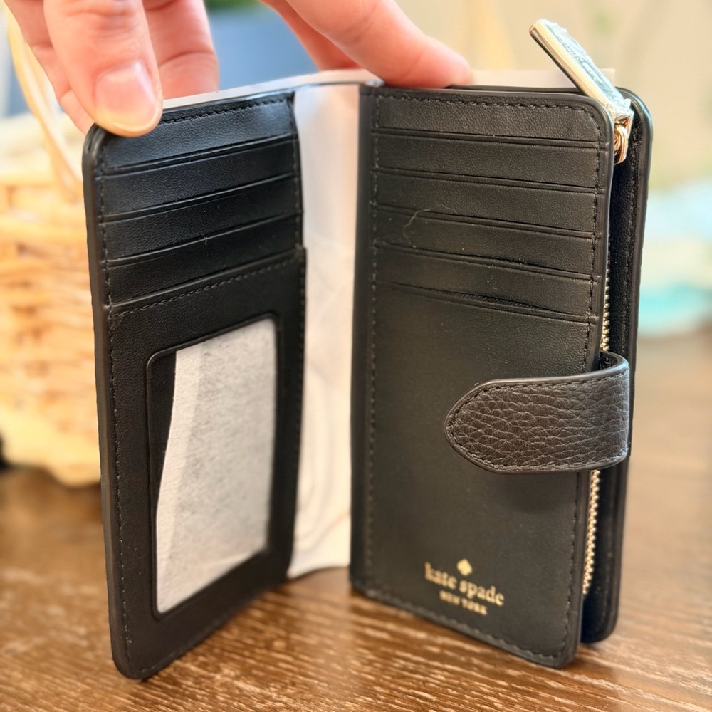 Kate Spade Textured Black Wallet with Gold Logo - Picture 4 of 5